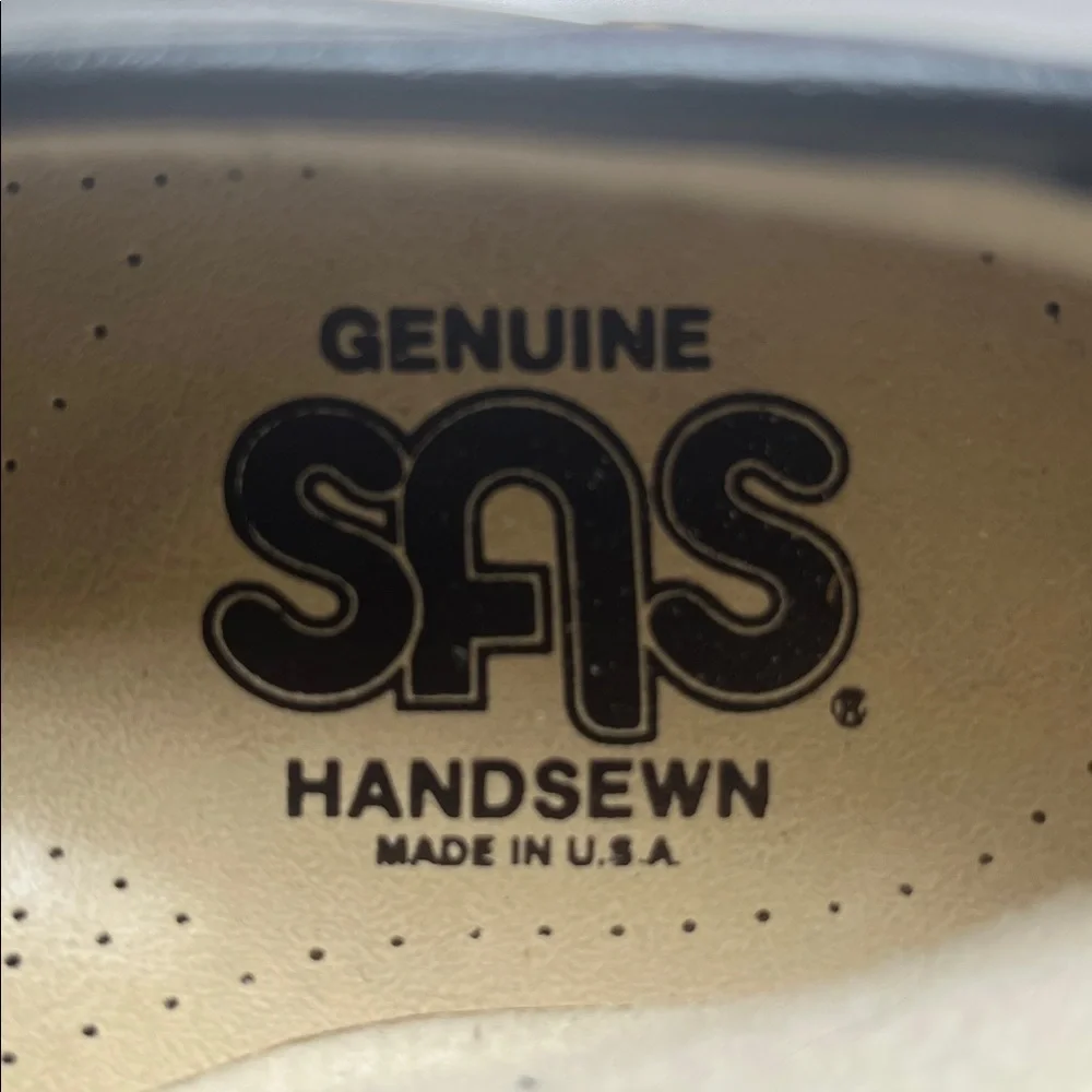SAS (San Antonio Shoemakers) Classic Timeless Black Leather Loafer New 9WW